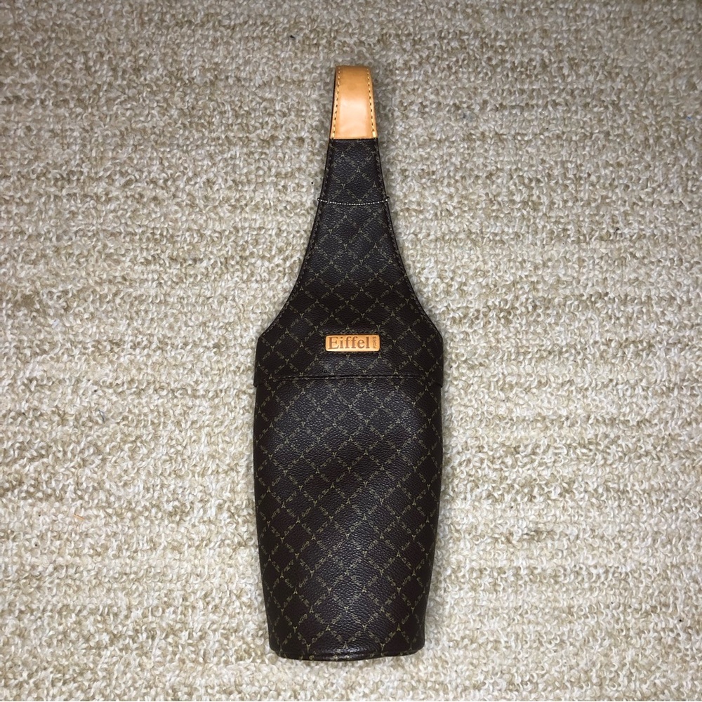 La Tour Eiffel Wine Bag